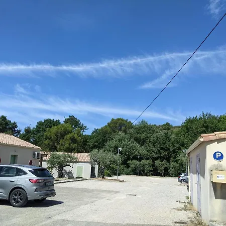 Maisonnette Dans Domaine Avec Piscine A Nyons, Pays Des Olives Holiday home Nyons